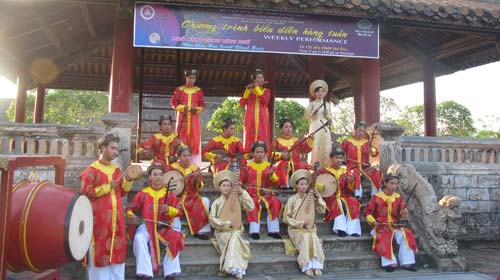 Free Hue royal music performance every Saturday